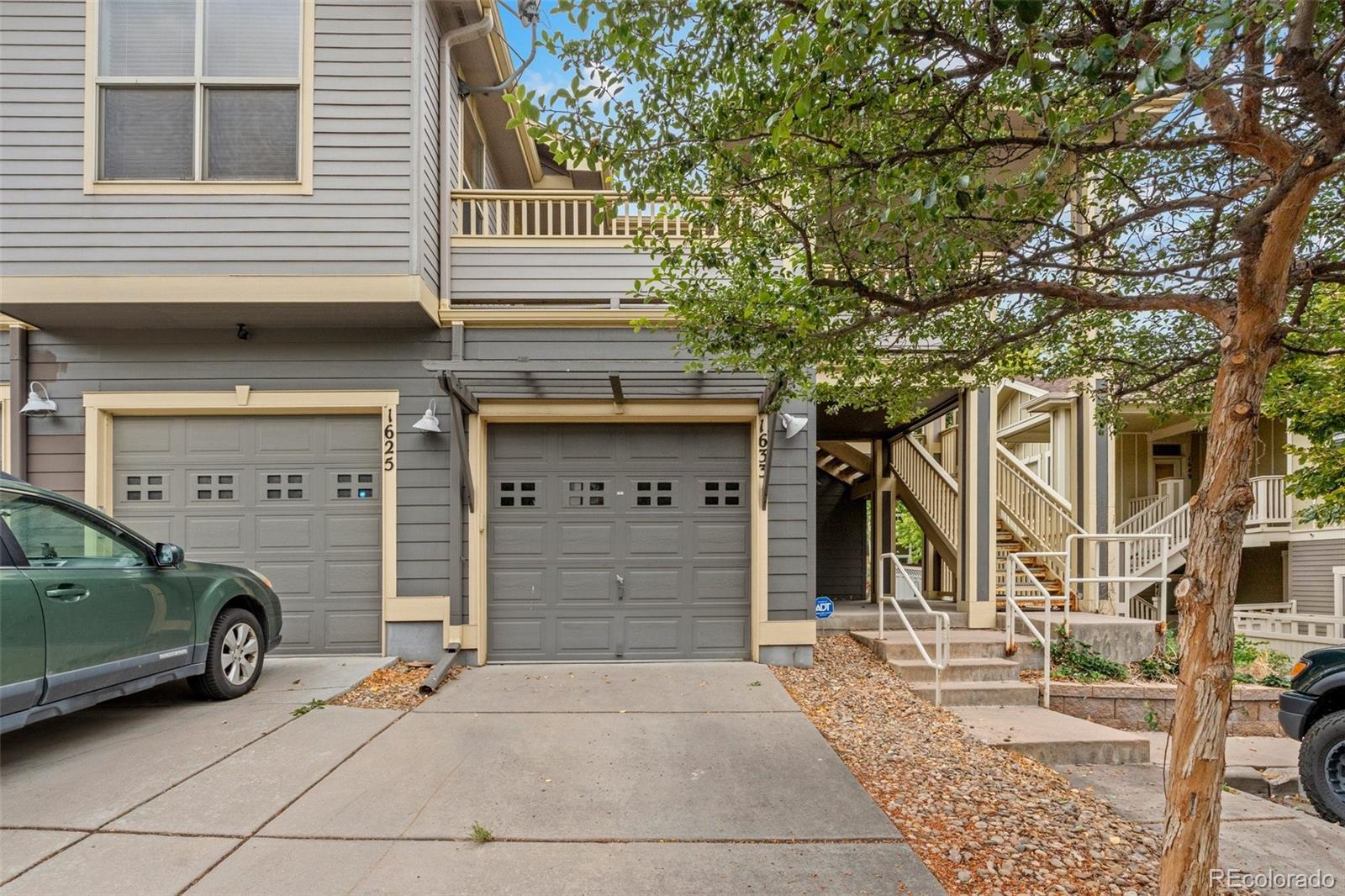 1633 Ames Court