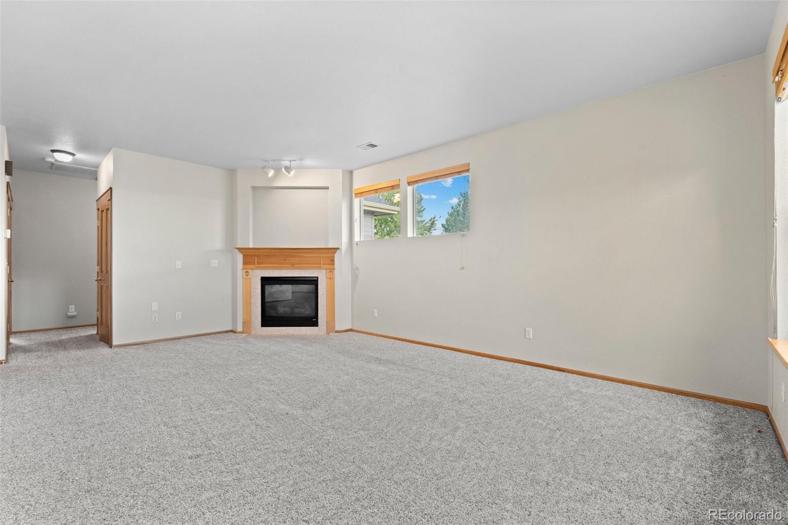 1633 Ames Court