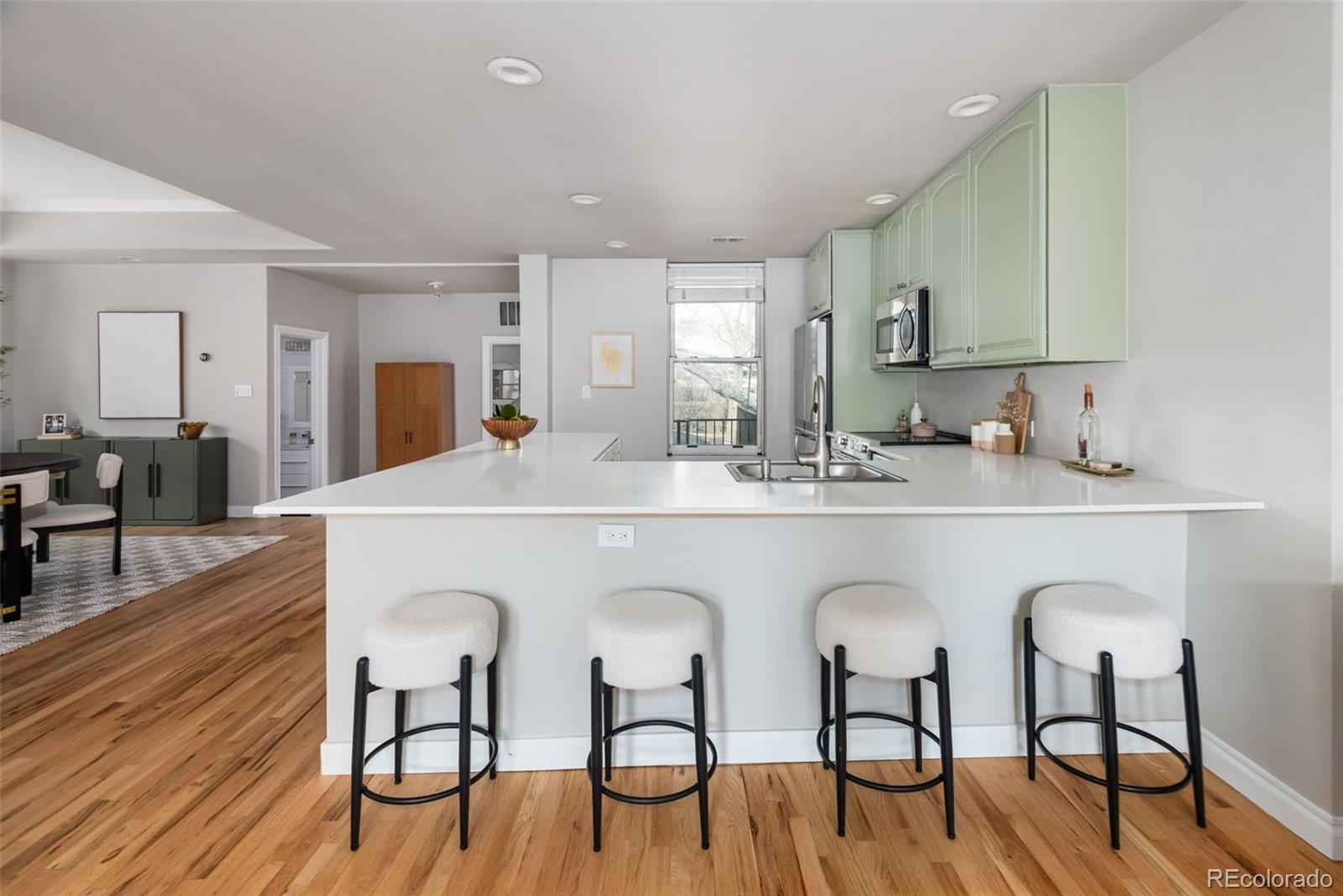 1025 E 17th Avenue Unit: 3