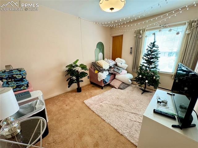 2510 N Corona Street