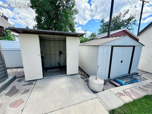 2510 N Corona Street