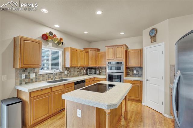 4418 College Park Court