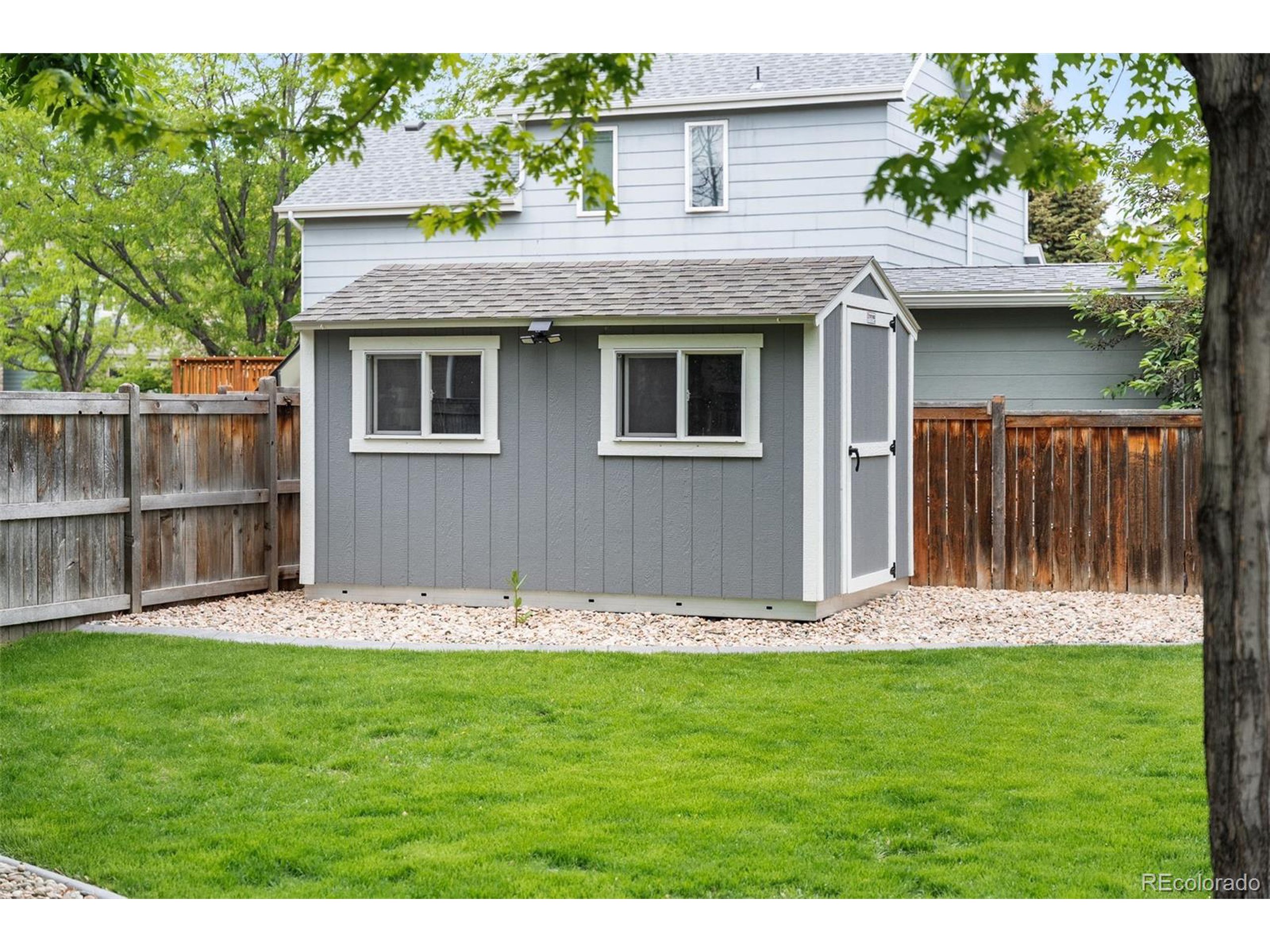 429 Arrowhead Dr