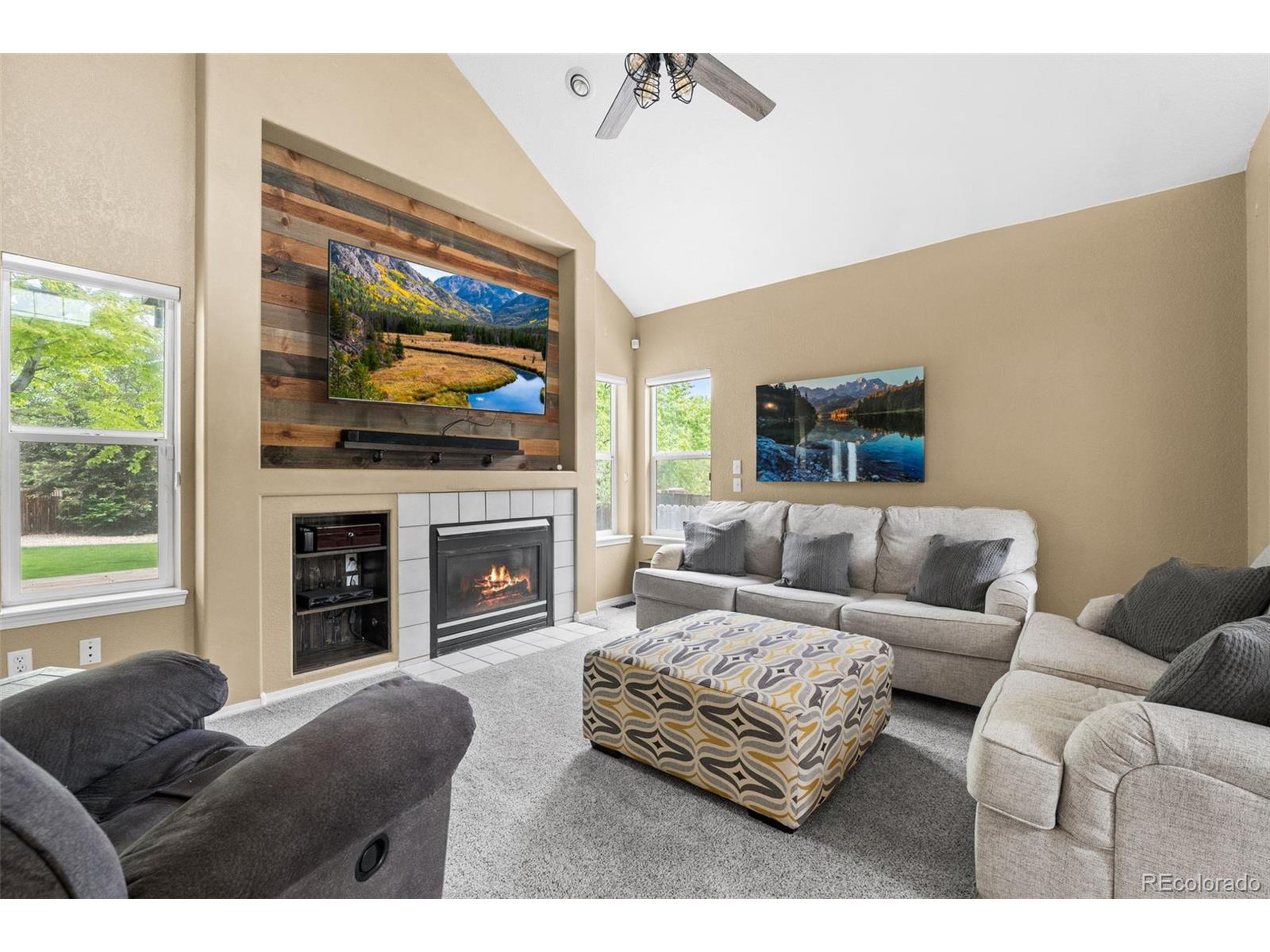 429 Arrowhead Dr