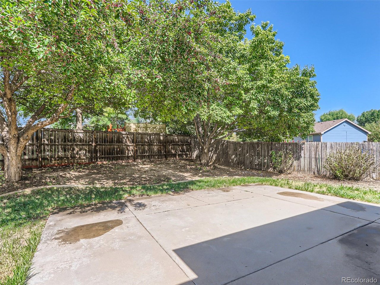 504 Hemlock Dr