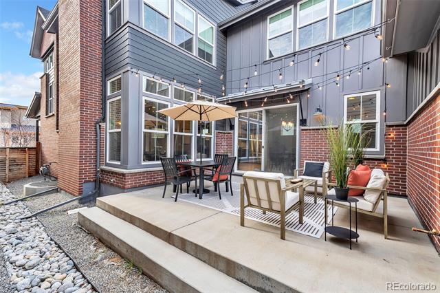 82 Oneida Street