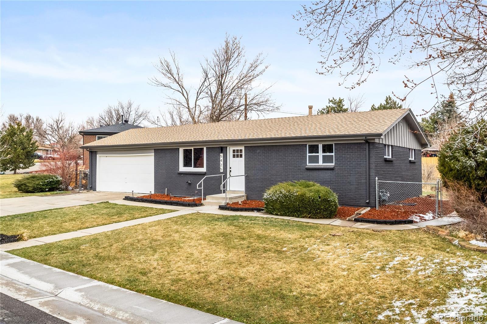 5425 Wellington Parkway