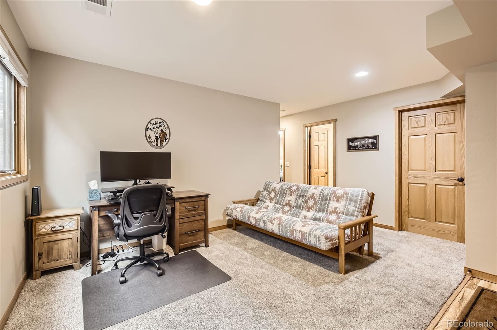 609 Park River Place