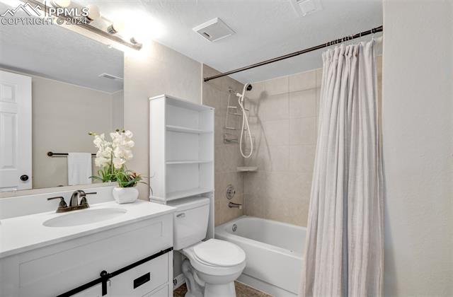 8530 Sassafras Drive