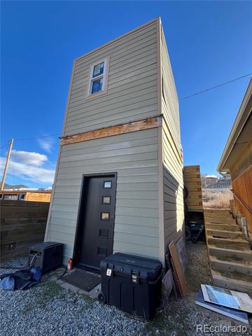 346 W Grand Avenue