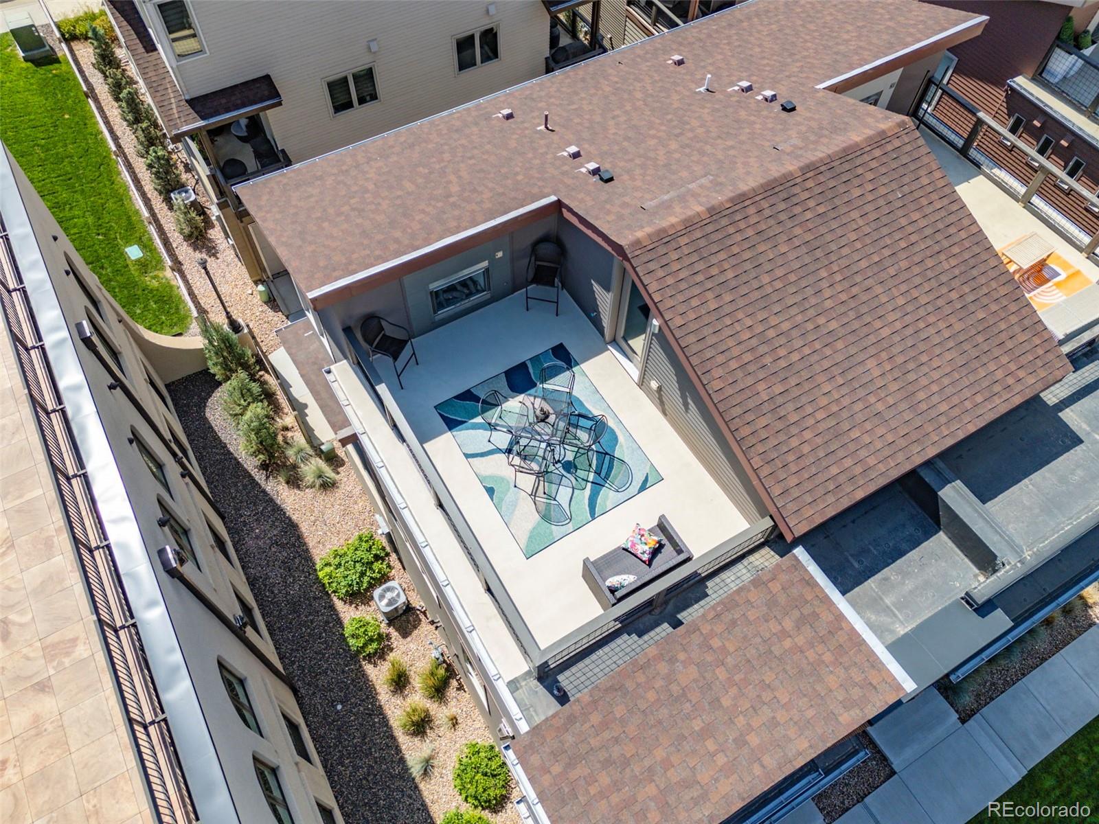 4656 W 50th Place