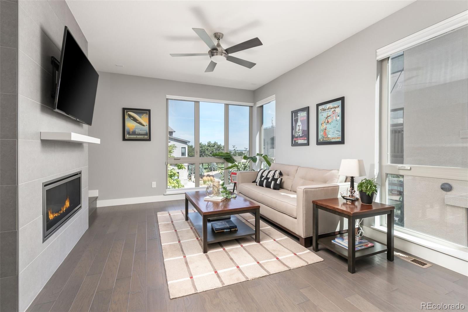 4656 W 50th Place
