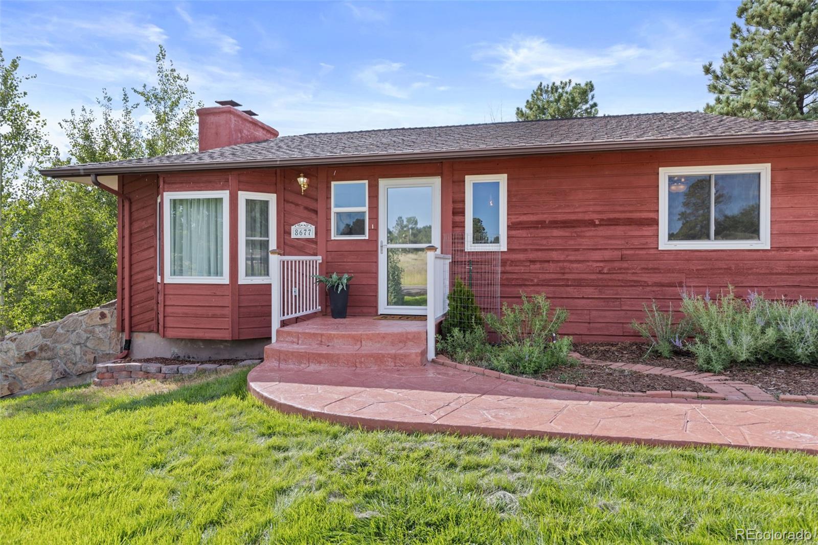 8677 Thunderbird Circle