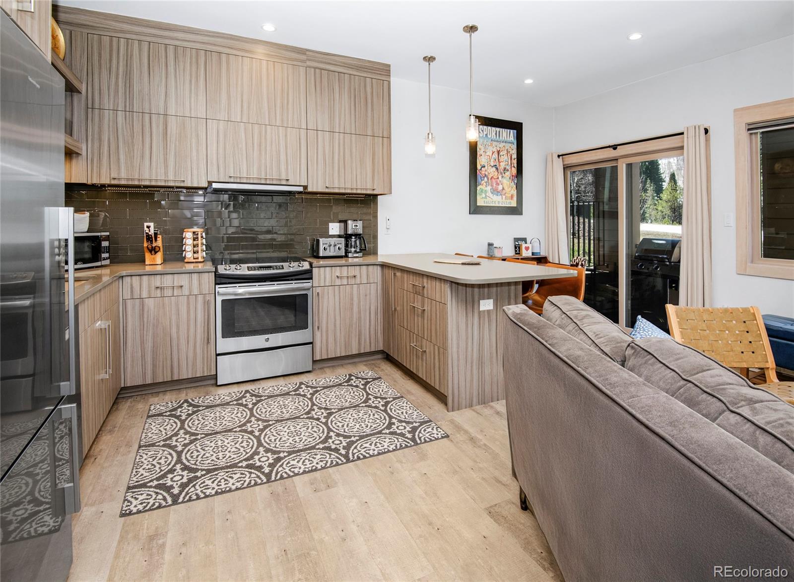 4192 Spruce Way Unit: 109A