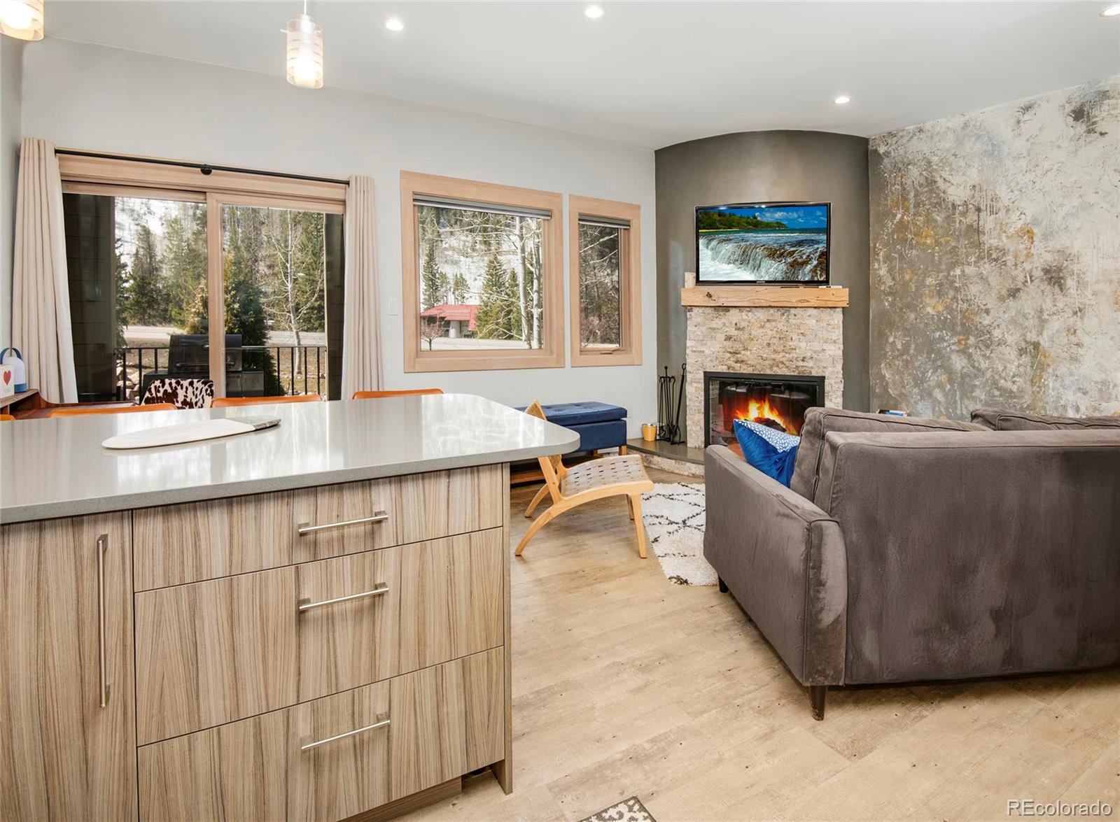 4192 Spruce Way Unit: 109A