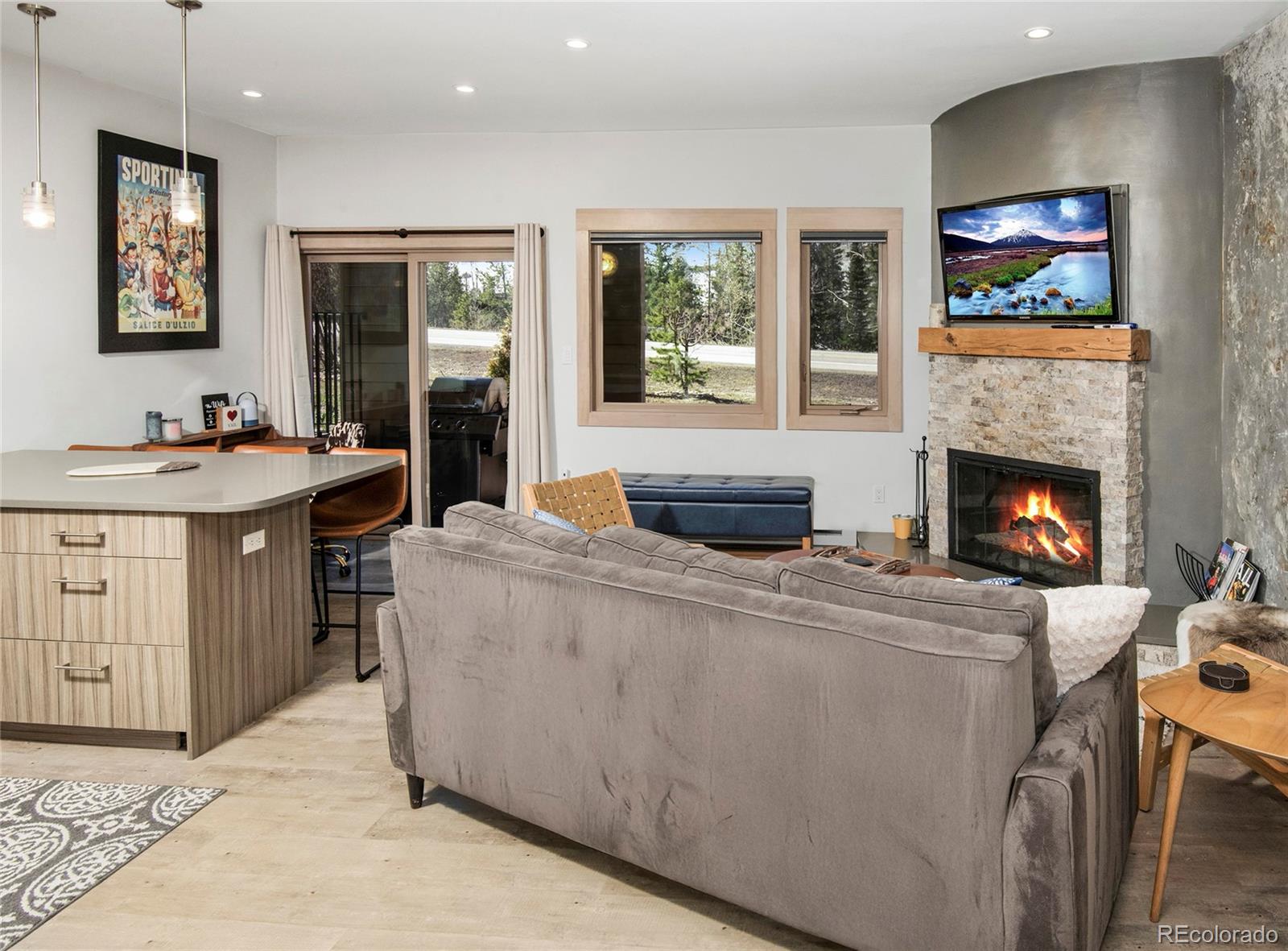 4192 Spruce Way Unit: 109A