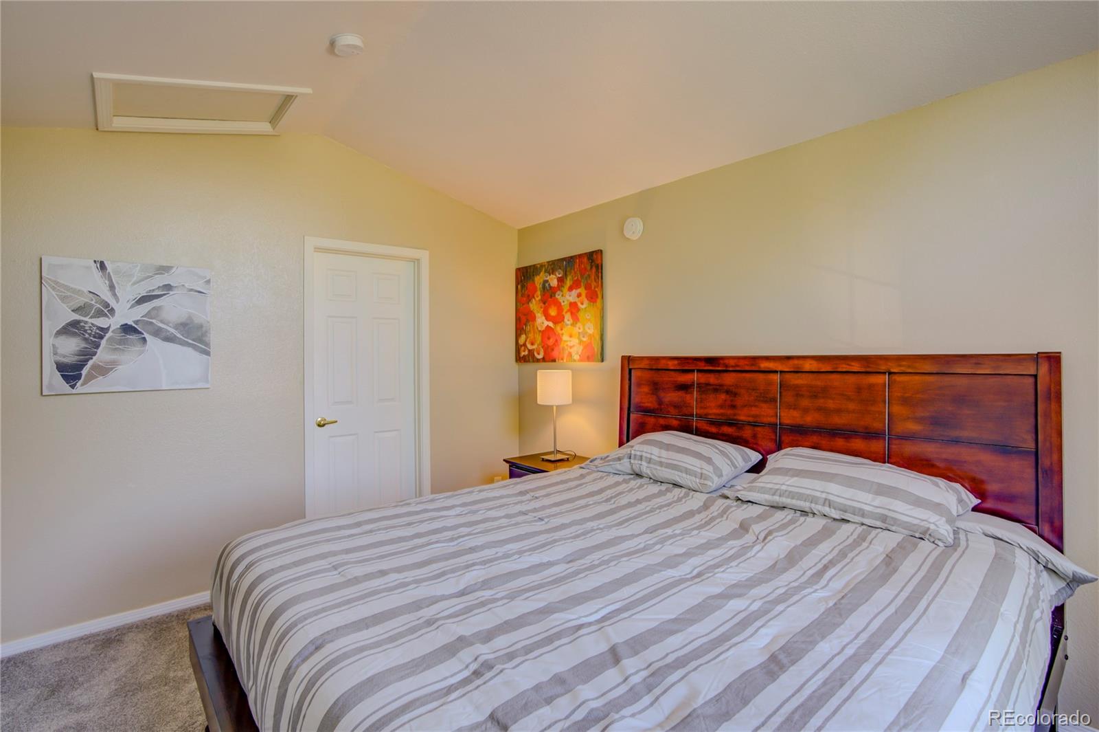 8737 E Dry Creek Road Unit: 1725