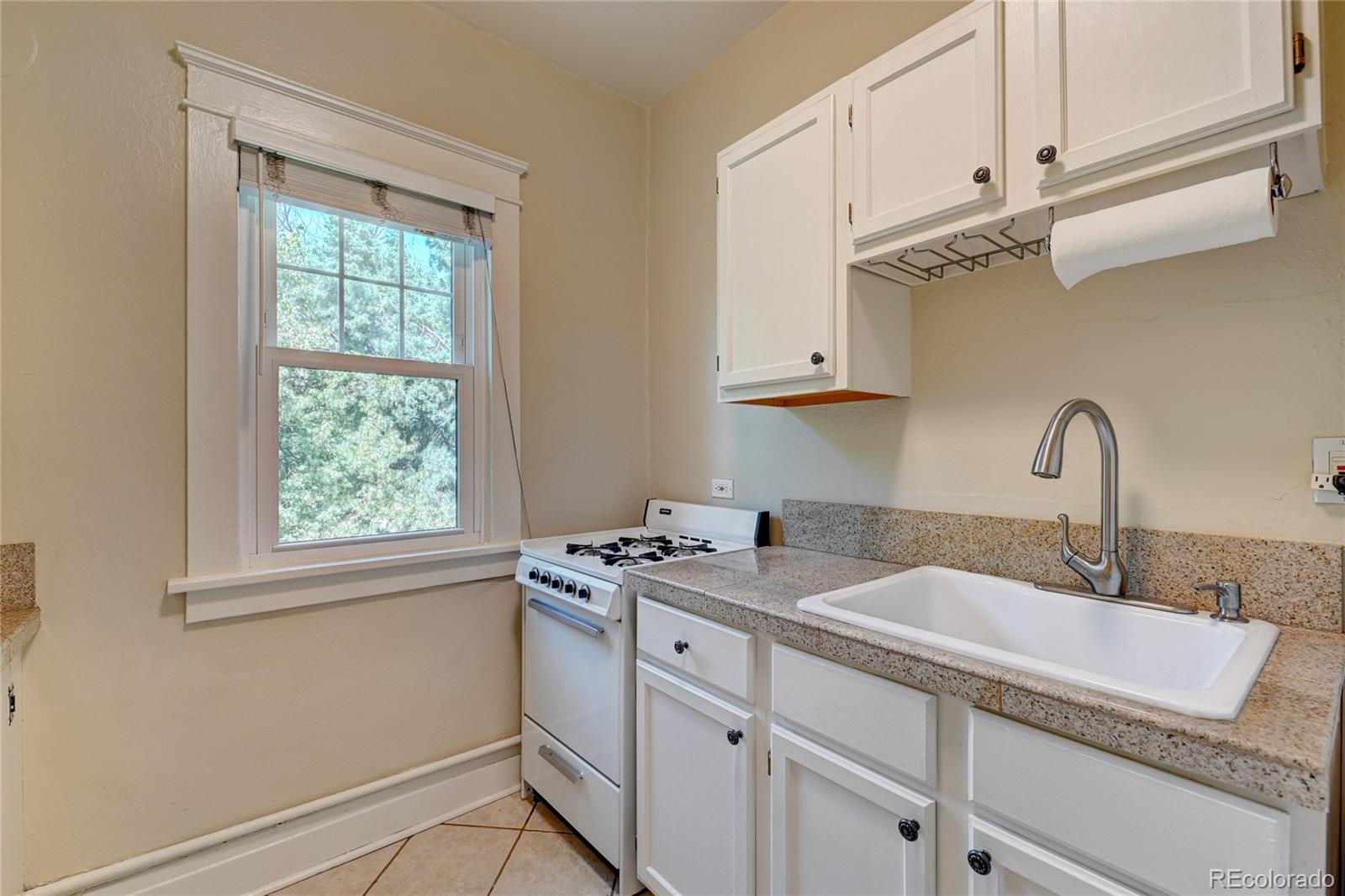 1340 N Emerson Street Unit: 8