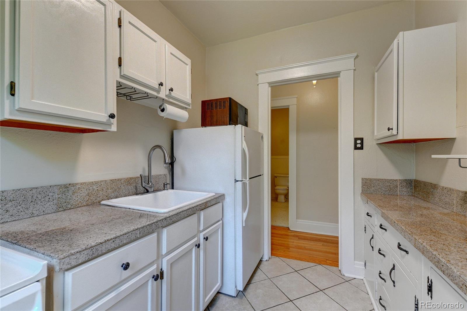 1340 N Emerson Street Unit: 8