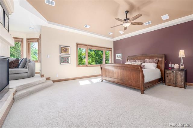 6722 S Wolff Court