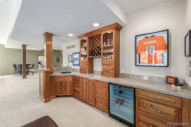 6722 S Wolff Court