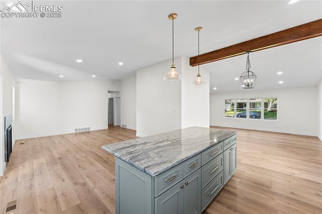 2560 Black Diamond Terrace