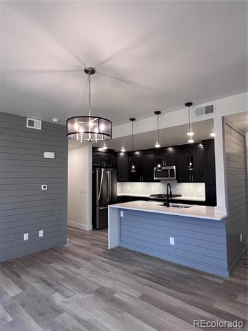 1304 SNOWBERRY Unit: 303