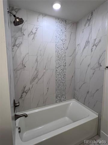 1304 SNOWBERRY Unit: 303