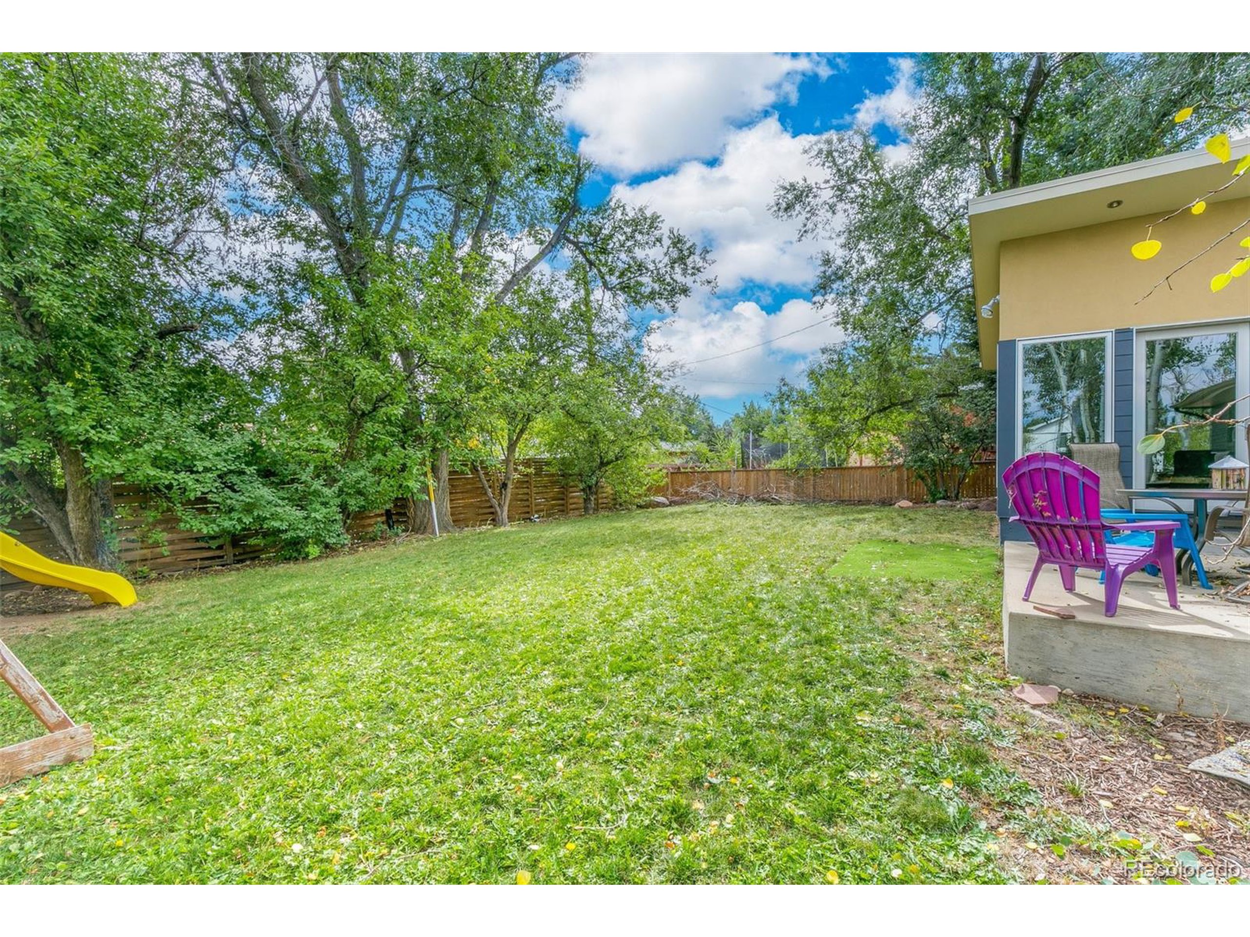 1110 Edinboro Dr