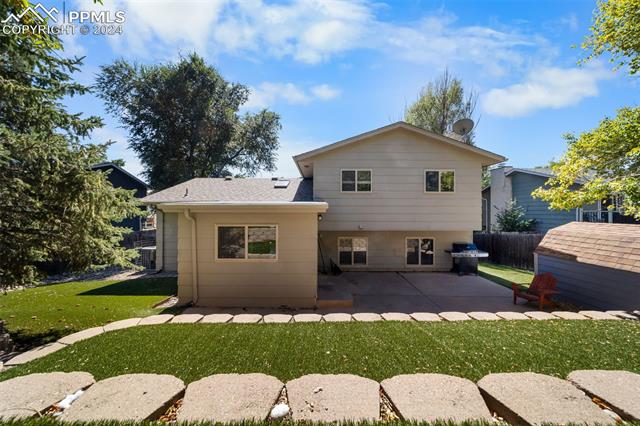 5170 W Old Farm Circle