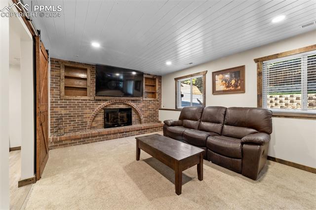 5170 W Old Farm Circle