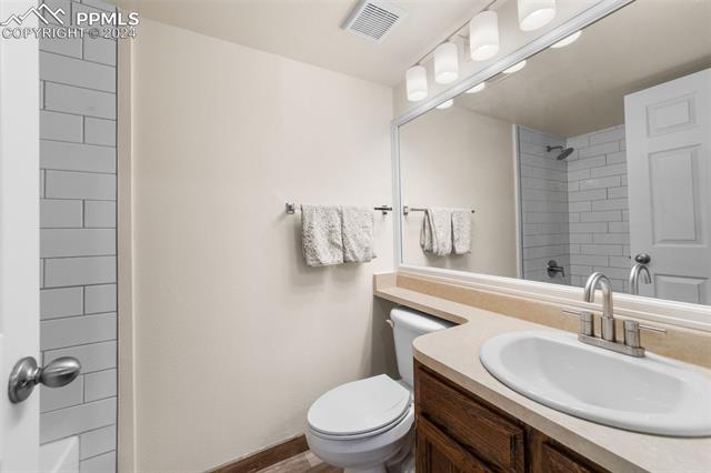 5170 W Old Farm Circle