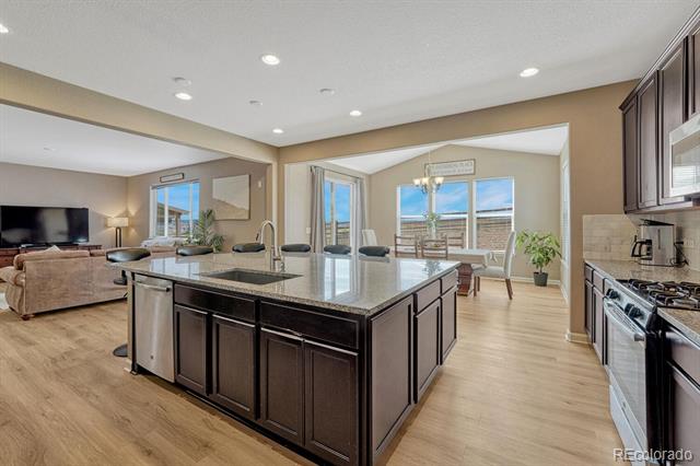 7516 Oasis Drive