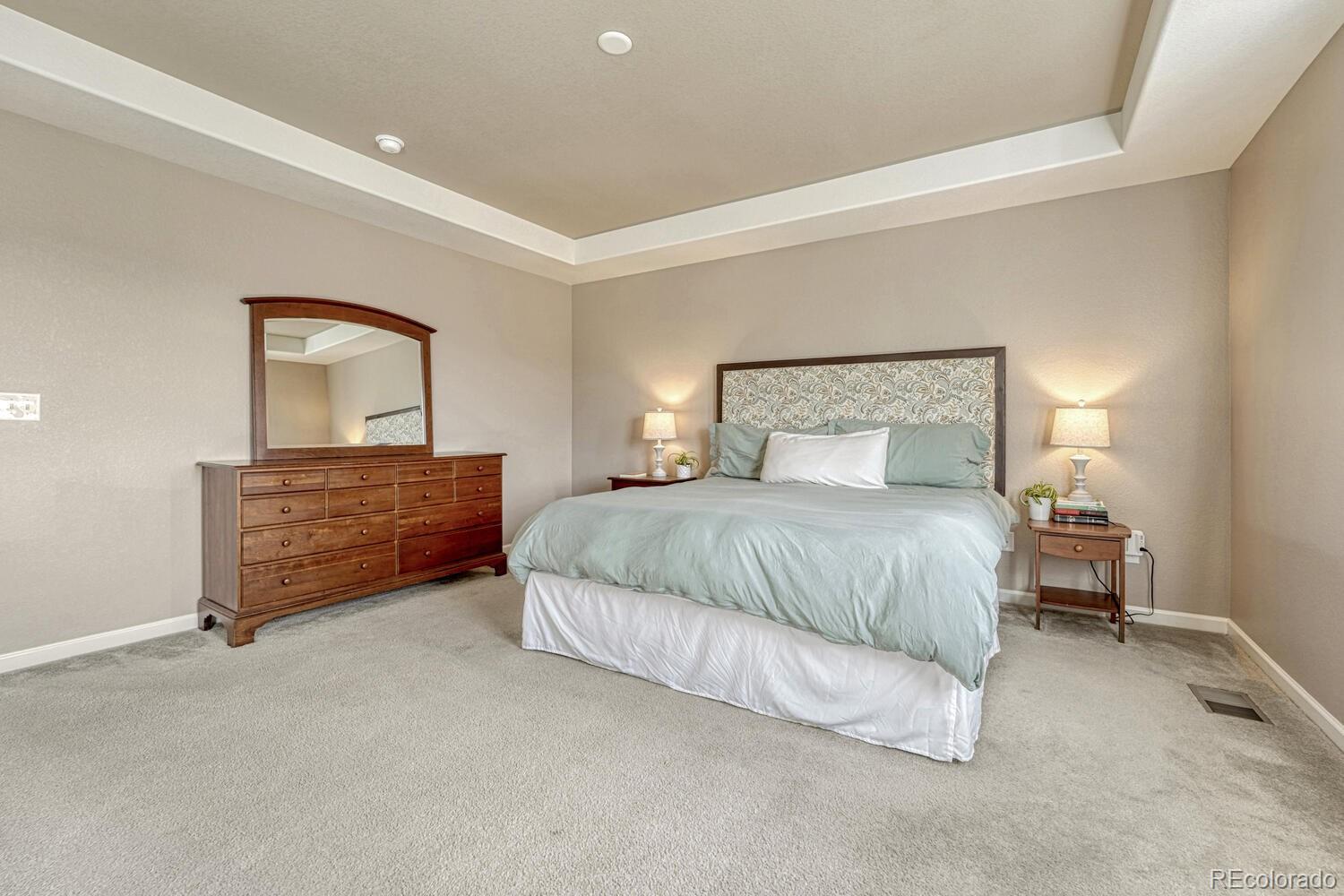 7516 Oasis Drive