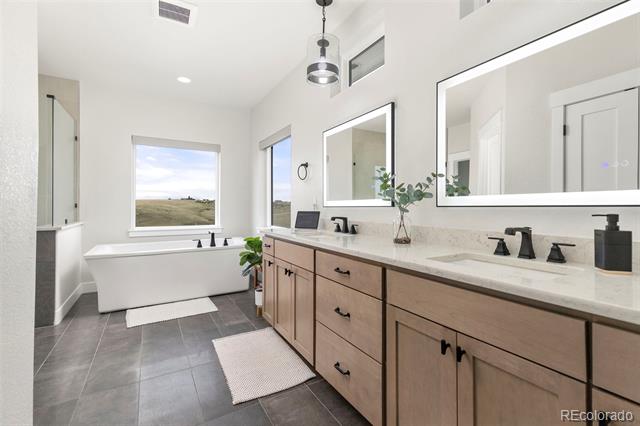 45877 Umber Shadow Street