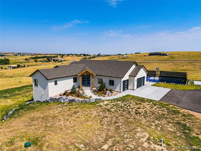 45877 Umber Shadow Street