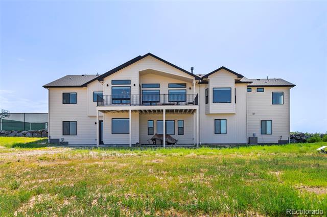 45877 Umber Shadow Street