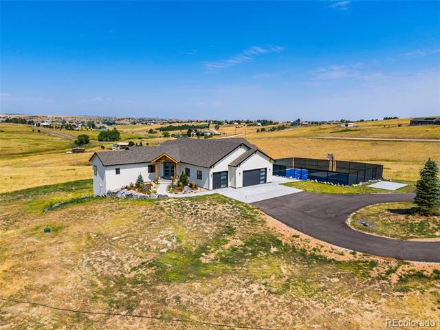 45877 Umber Shadow Street