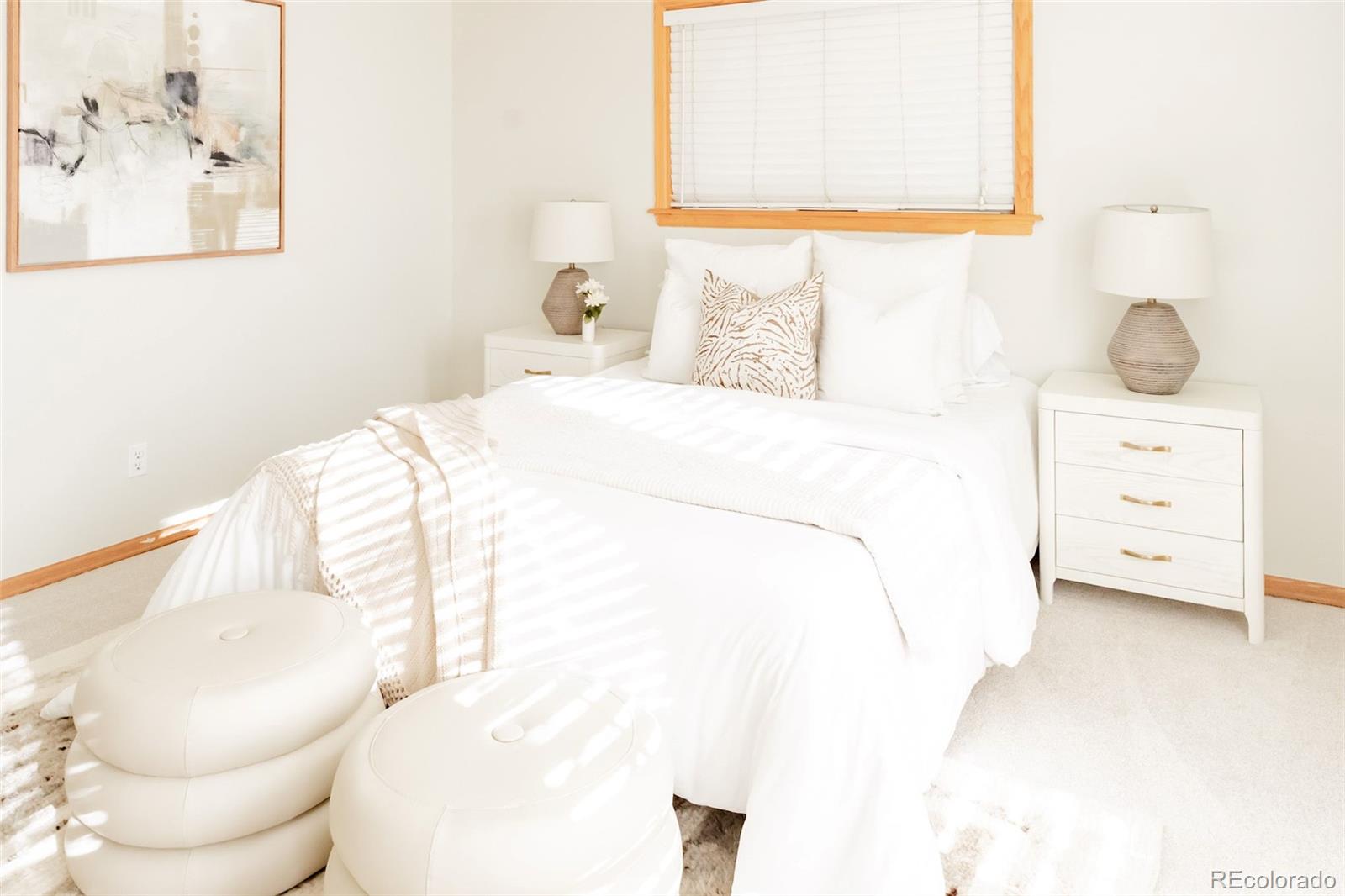 6439 W Roxbury Drive