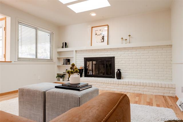 6439 W Roxbury Drive