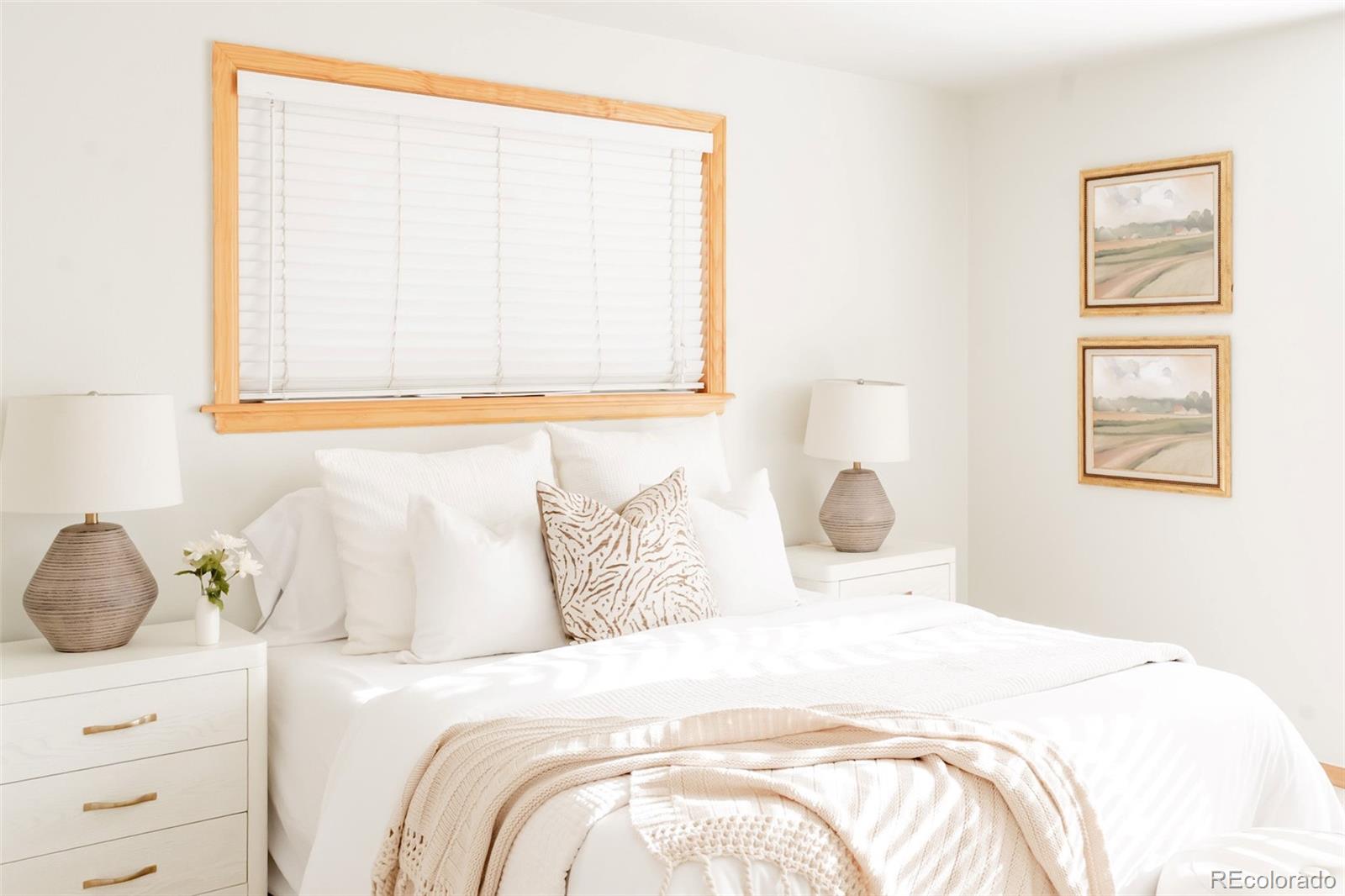 6439 W Roxbury Drive