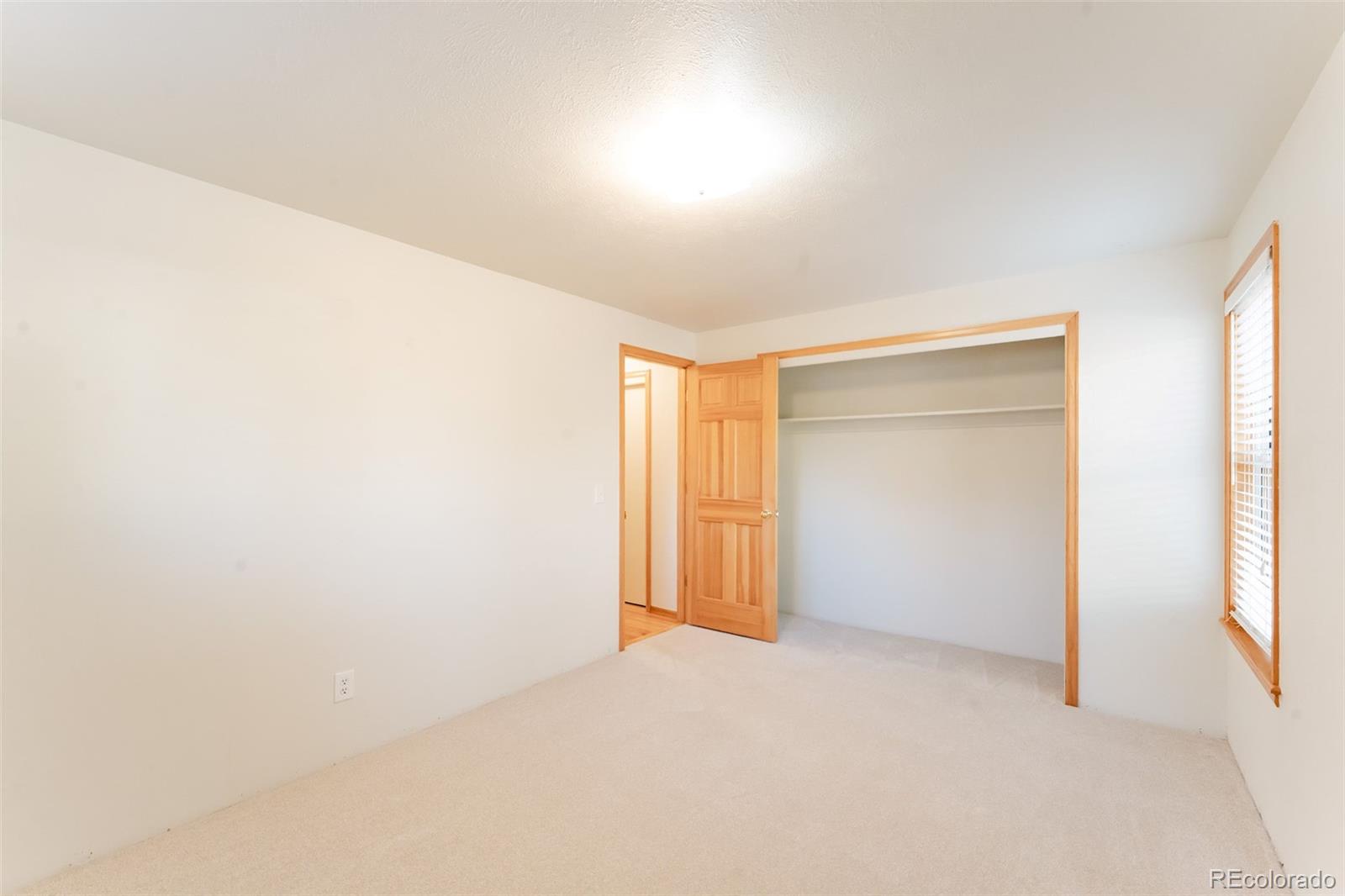 6439 W Roxbury Drive