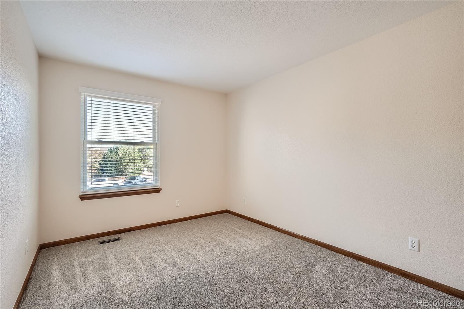 12079 Ivy Circle
