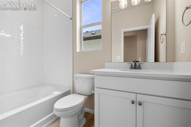 5745 Torrisdale View