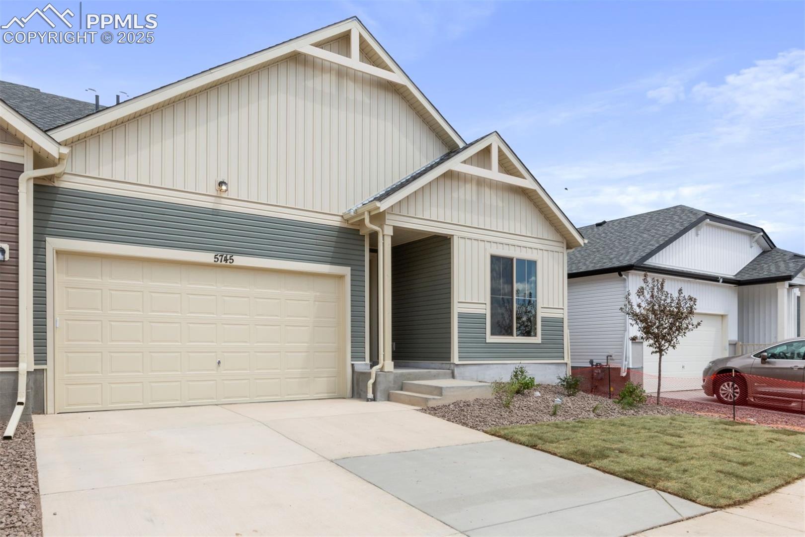 5745 Torrisdale View