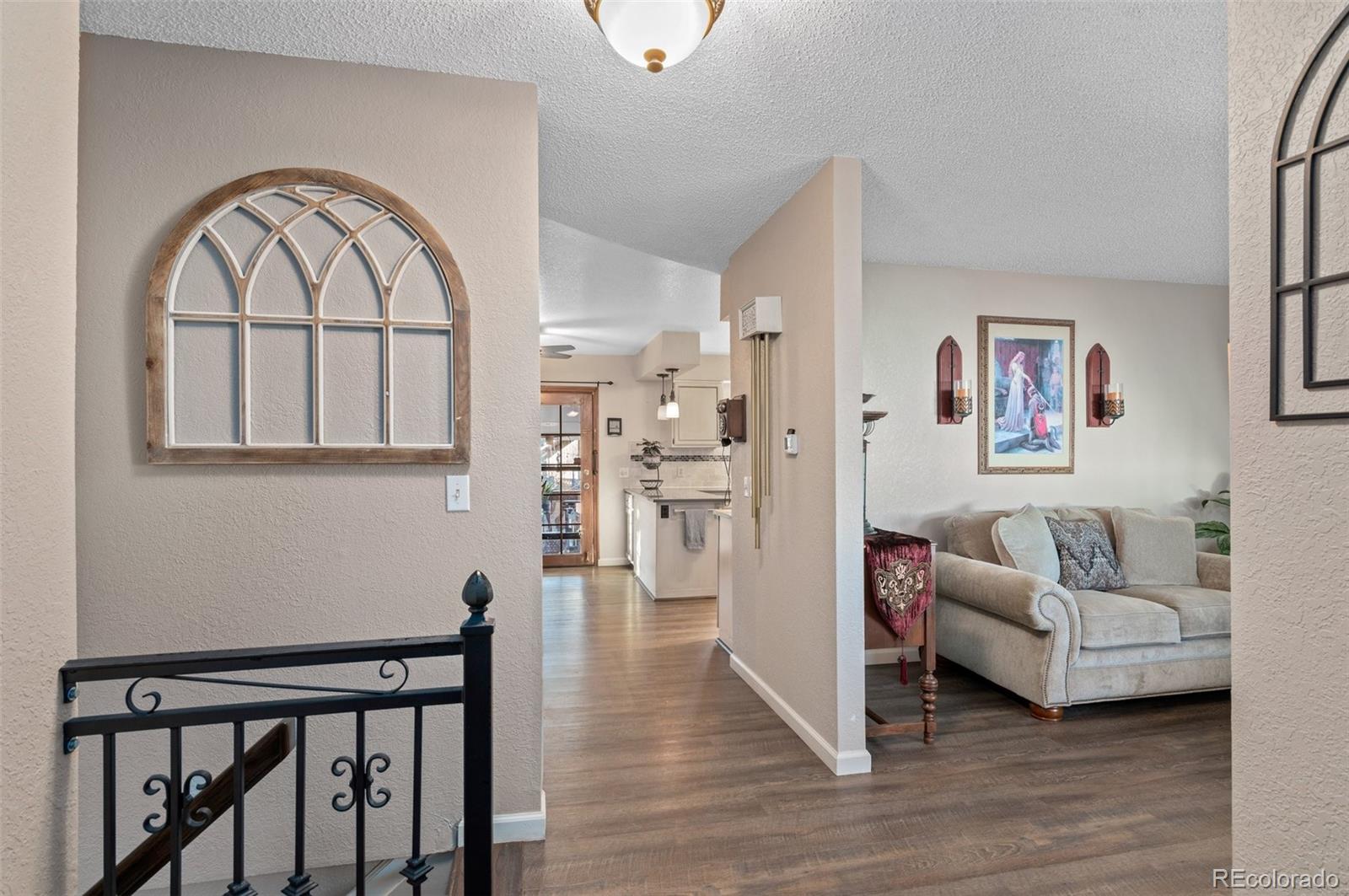 9913 Marion Street