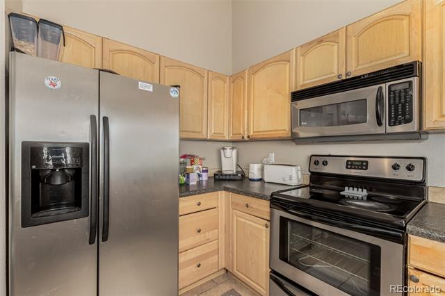 17716 E Ohio Circle