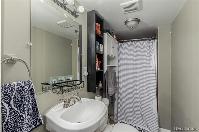 17716 E Ohio Circle