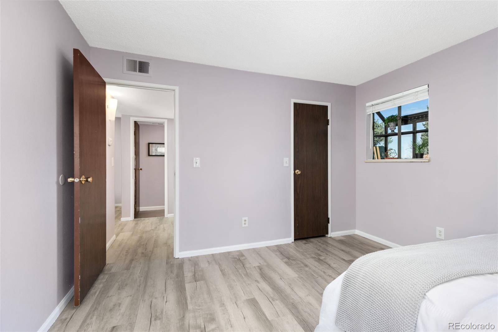 940 S Walden Way Unit: 201