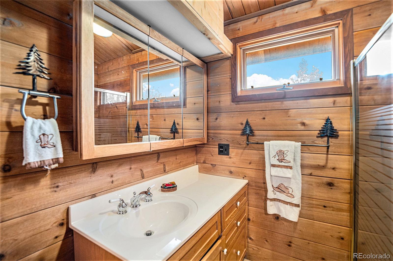 226 Ronnie Road